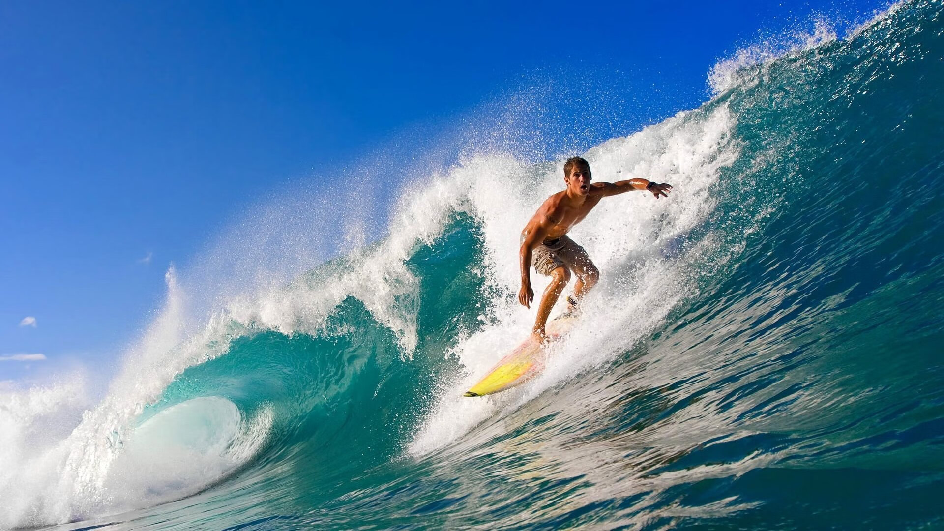 中超-瓦科建功泽卡头球破门 泰山2-1胜十人津门虎,中超瓦卡索