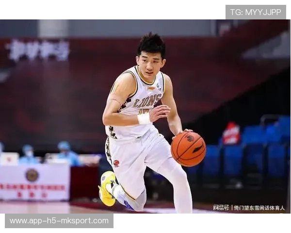 篮球少年在拼搏中成长,篮球运动少年 篮球少年在拼搏中成长,篮球运动少年