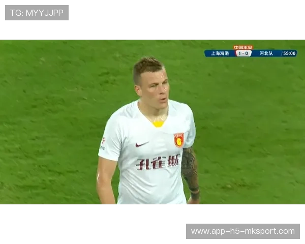 尼科·帕斯点球击中立柱,科莫0比0平亚特兰 尼科·帕斯点球击中立柱,科莫0比0平亚特兰